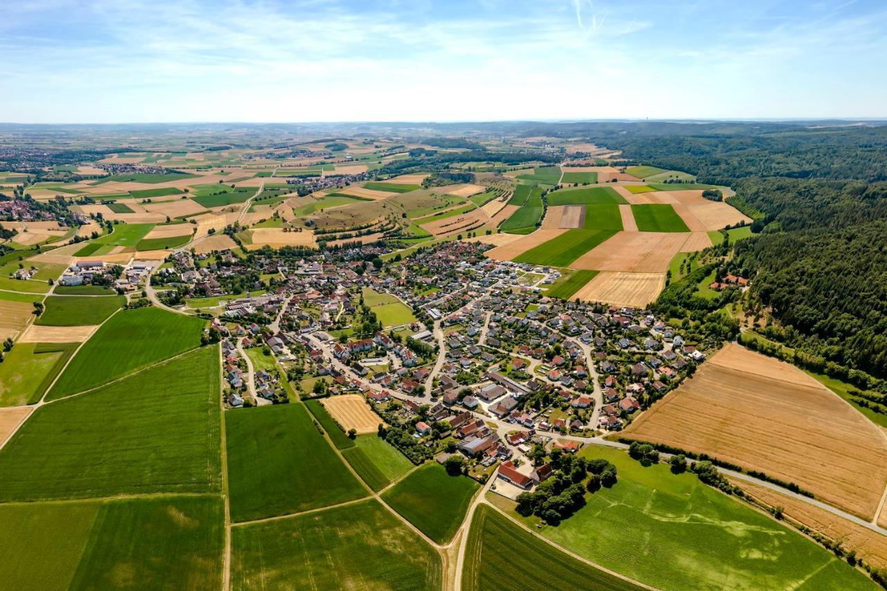 Landgasthof Adler Utzmemmingen Esterno foto